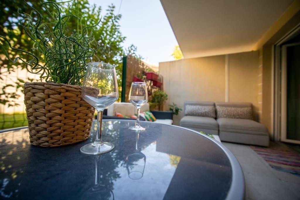 Fully Equipped Apartment With Terrace Sleeps 4 Marsella Exterior foto