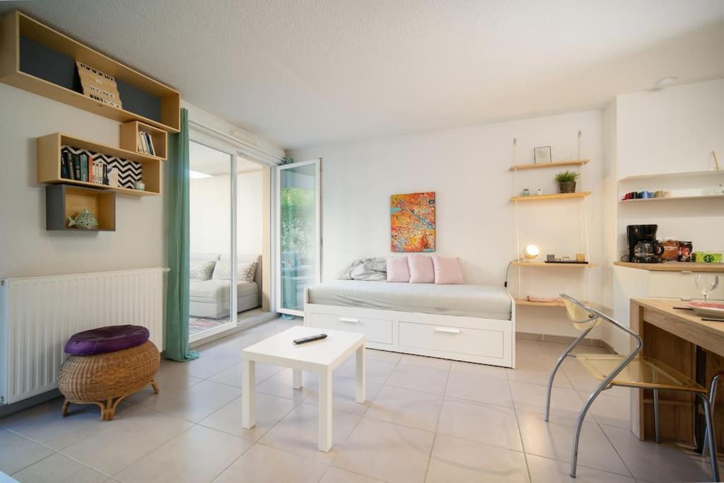 Fully Equipped Apartment With Terrace Sleeps 4 Marsella Exterior foto