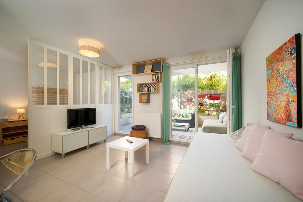 Fully Equipped Apartment With Terrace Sleeps 4 Marsella Exterior foto
